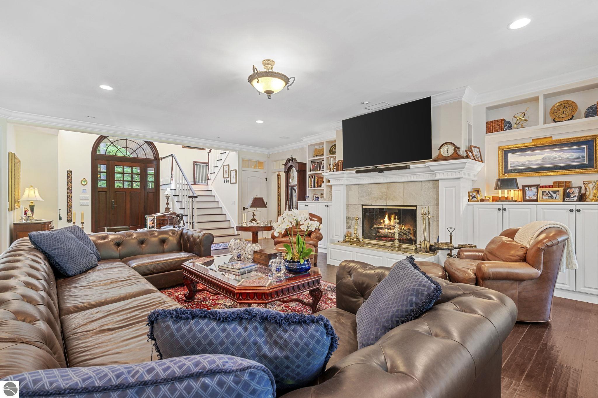 Leland, Michigan 49654, United States, 4 Bedrooms Bedrooms, ,4 BathroomsBathrooms,Residential,Active,160037