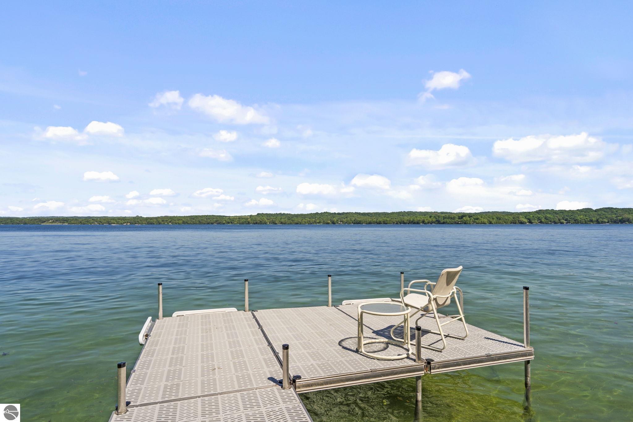 Leland, Michigan 49654, United States, 4 Bedrooms Bedrooms, ,4 BathroomsBathrooms,Residential,Active,160037