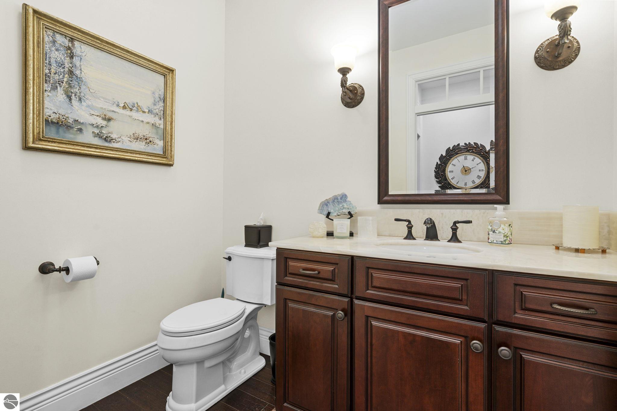 Leland, Michigan 49654, United States, 4 Bedrooms Bedrooms, ,4 BathroomsBathrooms,Residential,Active,160037