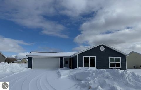 Photo of 2615 Plover Drive #36, Traverse City, MI 49685 (MLS # 1942264)