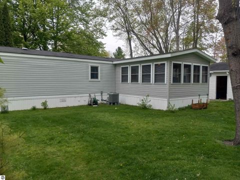 Tiny photo for 4144 E Anne Street, Au Gres, MI 48703 (MLS # 1945679)