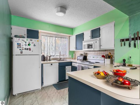 Tiny photo for 246 Peninsula Hills, Traverse City, MI 49686 (MLS # 1943481)