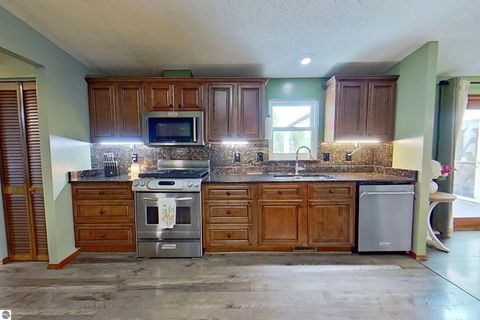 Tiny photo for 5806 W Weidman Road, Weidman, MI 48893 (MLS # 1943102)