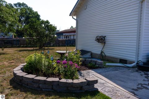 Tiny photo for 5806 W Weidman Road, Weidman, MI 48893 (MLS # 1943102)