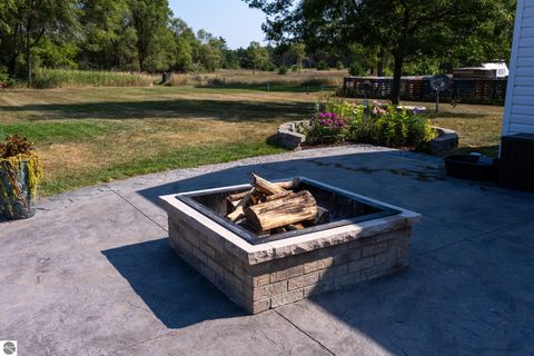 Tiny photo for 5806 W Weidman Road, Weidman, MI 48893 (MLS # 1943102)