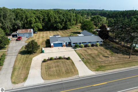 Tiny photo for 5806 W Weidman Road, Weidman, MI 48893 (MLS # 1943102)