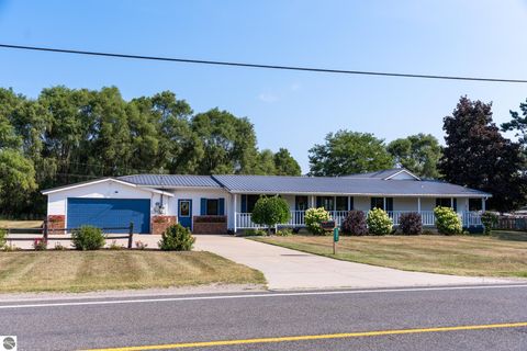 Tiny photo for 5806 W Weidman Road, Weidman, MI 48893 (MLS # 1943102)