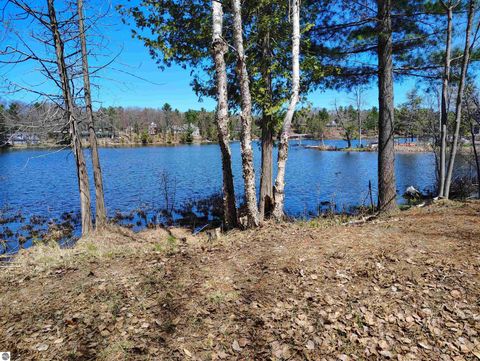Tiny photo for 304 Christina Lane, Traverse City, MI 49696 (MLS # 1944055)