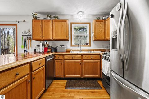 Tiny photo for 304 Christina Lane, Traverse City, MI 49696 (MLS # 1944055)