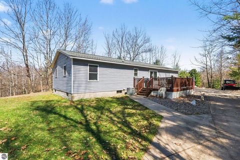 Tiny photo for 304 Christina Lane, Traverse City, MI 49696 (MLS # 1944055)
