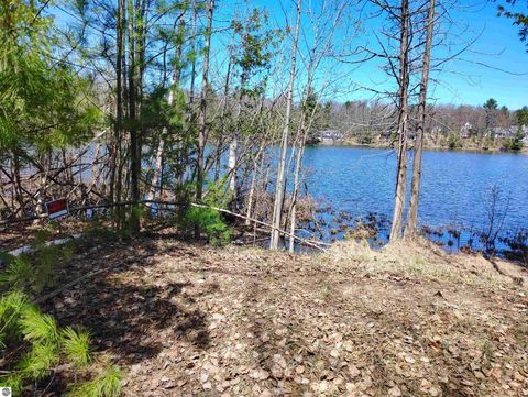 Tiny photo for 304 Christina Lane, Traverse City, MI 49696 (MLS # 1944055)