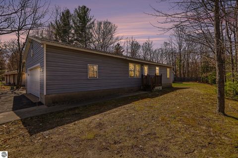 Tiny photo for 304 Christina Lane, Traverse City, MI 49696 (MLS # 1944055)