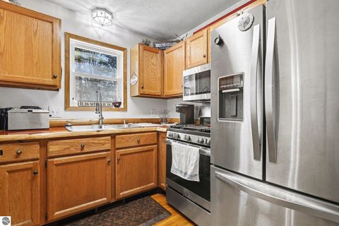 Tiny photo for 304 Christina Lane, Traverse City, MI 49696 (MLS # 1944055)