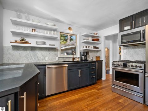 Tiny photo for 821 Webster Street, Traverse City, MI 49686 (MLS # 1945721)