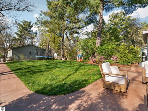 Tiny photo for 821 Webster Street, Traverse City, MI 49686 (MLS # 1945721)