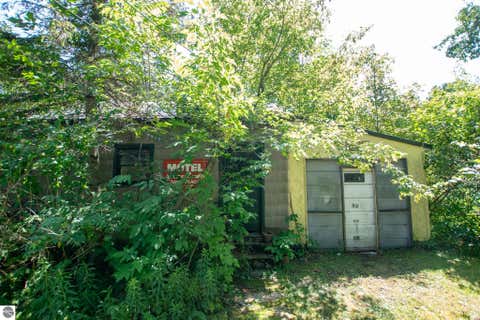 Tiny photo for 1304 S Richter Road, Suttons Bay, MI 49682 (MLS # 1949287)
