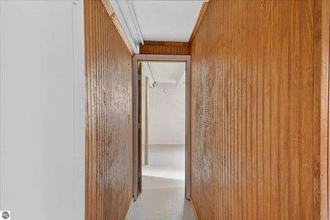 Tiny photo for 604 S Rockingham Avenue, Alma, MI 48801 (MLS # 1943596)