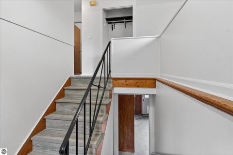 Tiny photo for 604 S Rockingham Avenue, Alma, MI 48801 (MLS # 1943596)