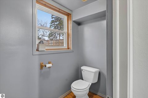 Tiny photo for 604 S Rockingham Avenue, Alma, MI 48801 (MLS # 1943596)