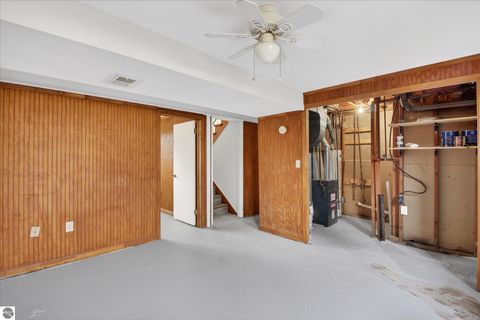 Tiny photo for 604 S Rockingham Avenue, Alma, MI 48801 (MLS # 1943596)