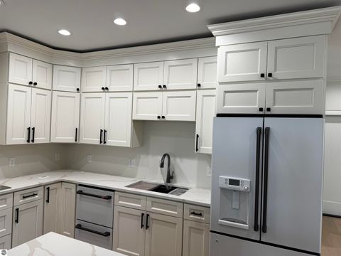 Photo of 766 N Waypoint Circle, Suttons Bay, MI 49682 (MLS # 1941870)