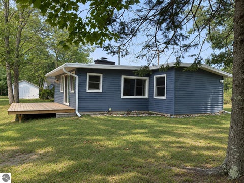 Tiny photo for 575 W Birch Road, Roscommon, MI 48653 (MLS # 1950530)