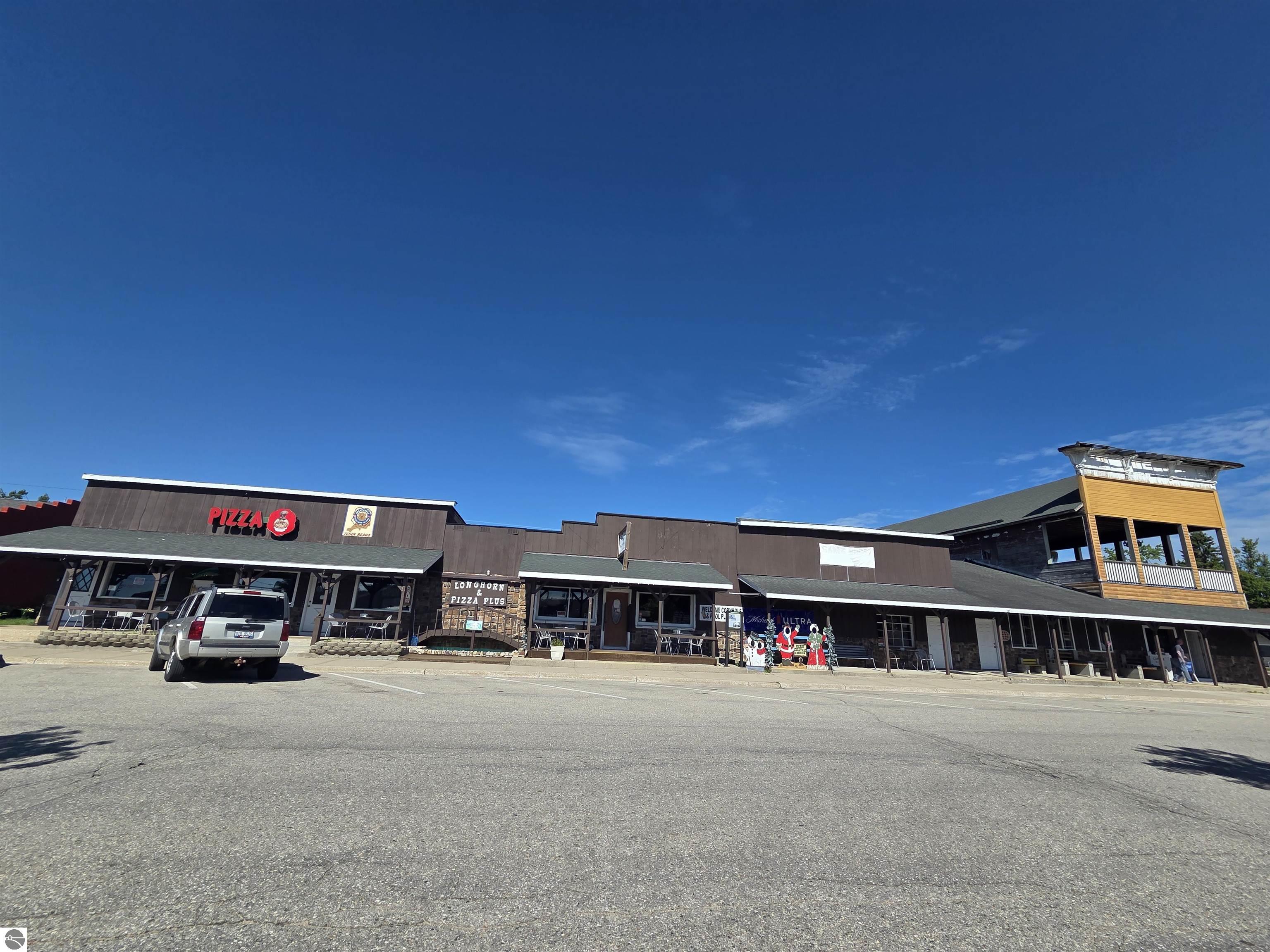Photo 1 of 21 — 2886/2900 Kneeland Street, Lewiston, MI 49756