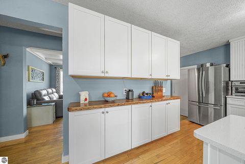 Tiny photo for 2900 Victoria Drive, Traverse City, MI 49684 (MLS # 1945051)