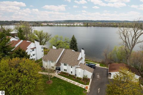 Photo of 710 Centre Place #26, Traverse City, MI 49686 (MLS # 1942644)