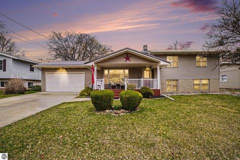 Tiny photo for 218 Fleming Drive, Alma, MI 48801 (MLS # 1943414)