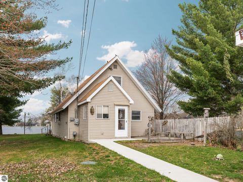 Tiny photo for 7049 W White Birch Avenue, Lake City, MI 49651 (MLS # 1944255)