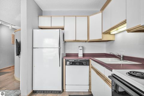 Tiny photo for 124 Beech Street, Traverse City, MI 49684 (MLS # 1942529)