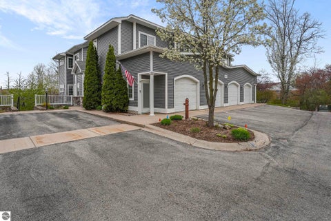 Tiny photo for 1420 Forest Park Drive #15, Traverse City, MI 49684 (MLS # 1948824)