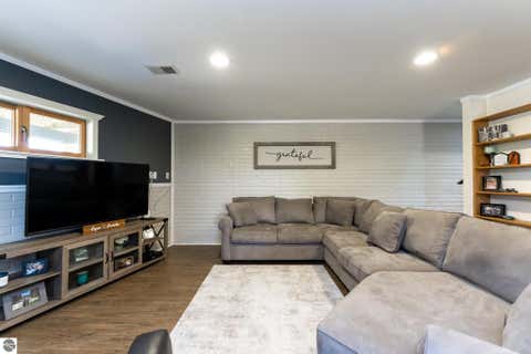 Tiny photo for 1201 S Clubhouse Drive, Lake Isabella, MI 48893 (MLS # 1948888)