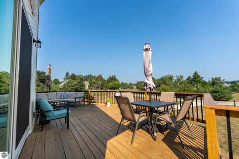 Tiny photo for 1201 S Clubhouse Drive, Lake Isabella, MI 48893 (MLS # 1948888)