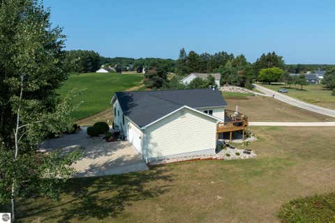 Tiny photo for 1201 S Clubhouse Drive, Lake Isabella, MI 48893 (MLS # 1948888)