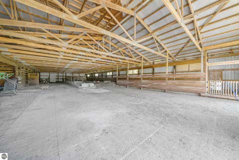 Tiny photo for 1902 N 29 Road, Cadillac, MI 49601 (MLS # 1946473)
