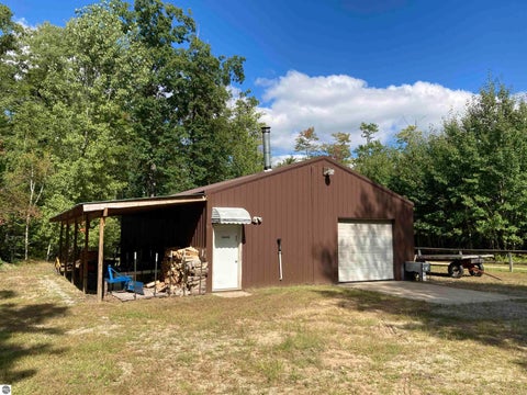 Tiny photo for 5113 Sawyer Lane, Rose City, MI 48654 (MLS # 1950906)