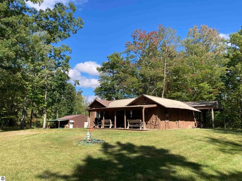 Tiny photo for 5113 Sawyer Lane, Rose City, MI 48654 (MLS # 1950906)