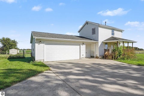Tiny photo for 9682 S Wise Road, Shepherd, MI 48883 (MLS # 1951411)