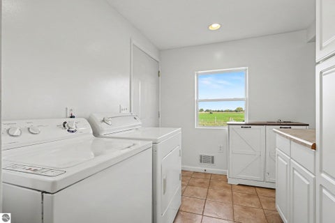 Tiny photo for 9682 S Wise Road, Shepherd, MI 48883 (MLS # 1951411)