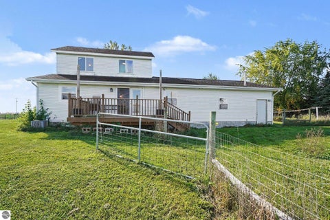 Tiny photo for 9682 S Wise Road, Shepherd, MI 48883 (MLS # 1951411)