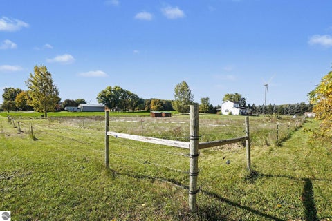 Tiny photo for 9682 S Wise Road, Shepherd, MI 48883 (MLS # 1951411)