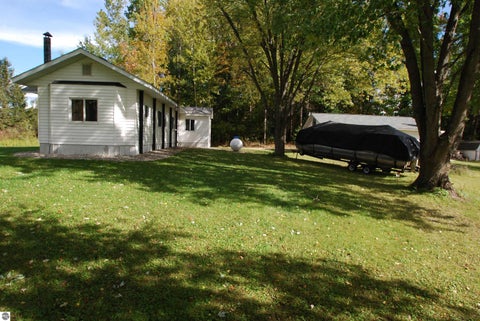 Tiny photo for 3276 E Sage Lake Road, Lupton, MI 48635 (MLS # 1951488)