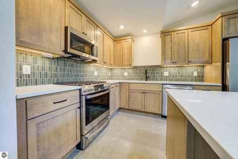Tiny photo for 3896 Falling Leaf Trail, Traverse City, MI 49686 (MLS # 1951695)