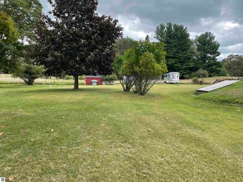 Tiny photo for 4658 N Croswell Road, Alma, MI 48801 (MLS # 1944053)