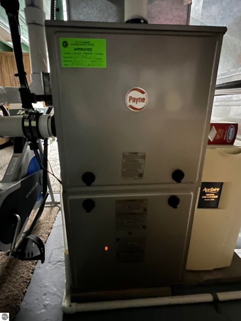 Tiny photo for 1735 Pattengill Avenue, Lansing, MI 48910 (MLS # 1943774)