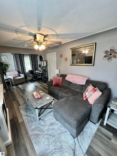 Tiny photo for 1735 Pattengill Avenue, Lansing, MI 48910 (MLS # 1943774)