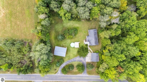 Tiny photo for 4812 SE County Line Road, Shepherd, MI 48883 (MLS # 1950997)