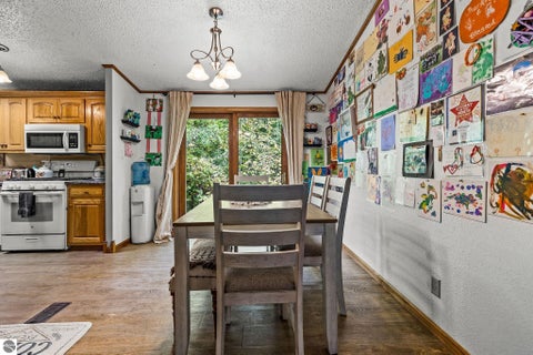 Tiny photo for 4812 SE County Line Road, Shepherd, MI 48883 (MLS # 1950997)
